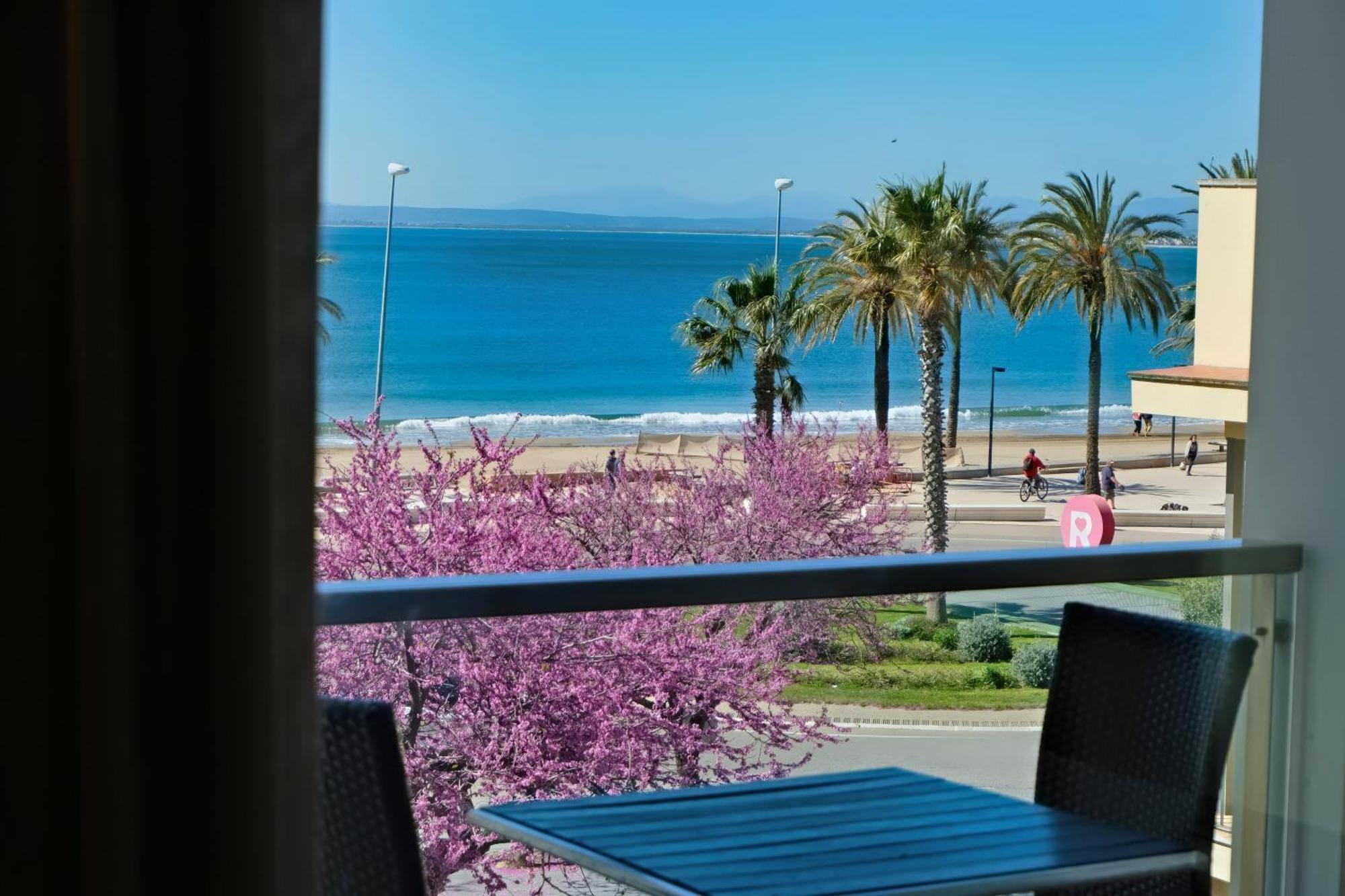 רוזס Hotel Marina מראה חיצוני תמונה