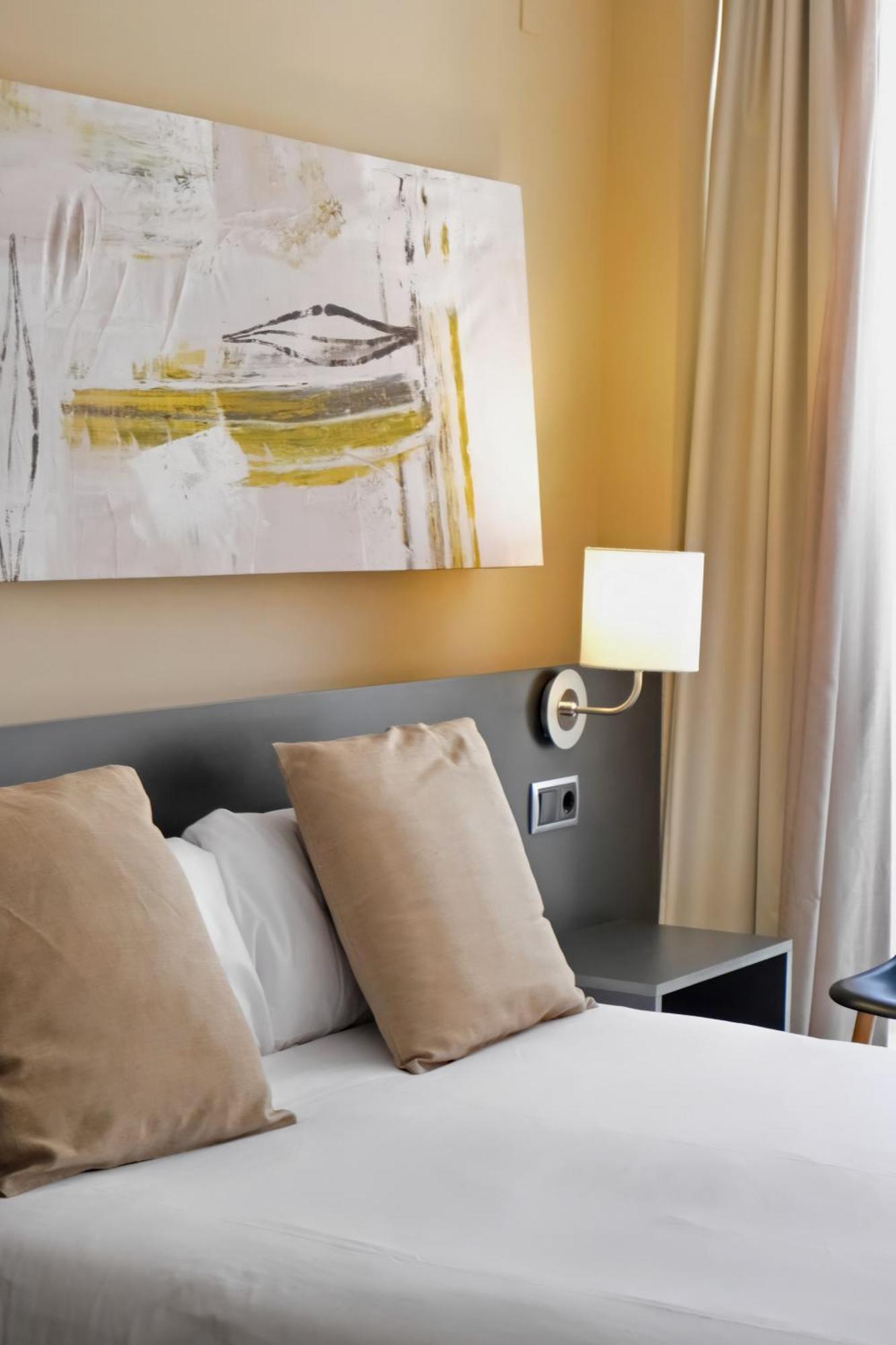 רוזס Hotel Marina מראה חיצוני תמונה