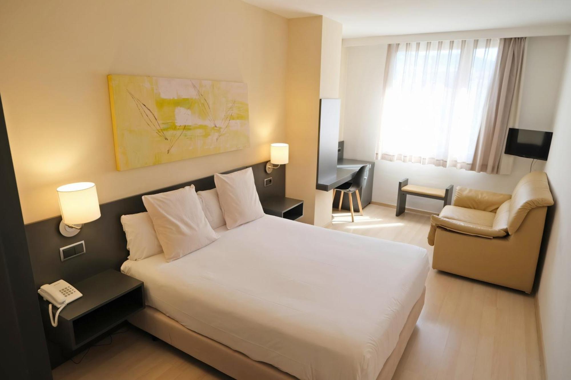 רוזס Hotel Marina מראה חיצוני תמונה